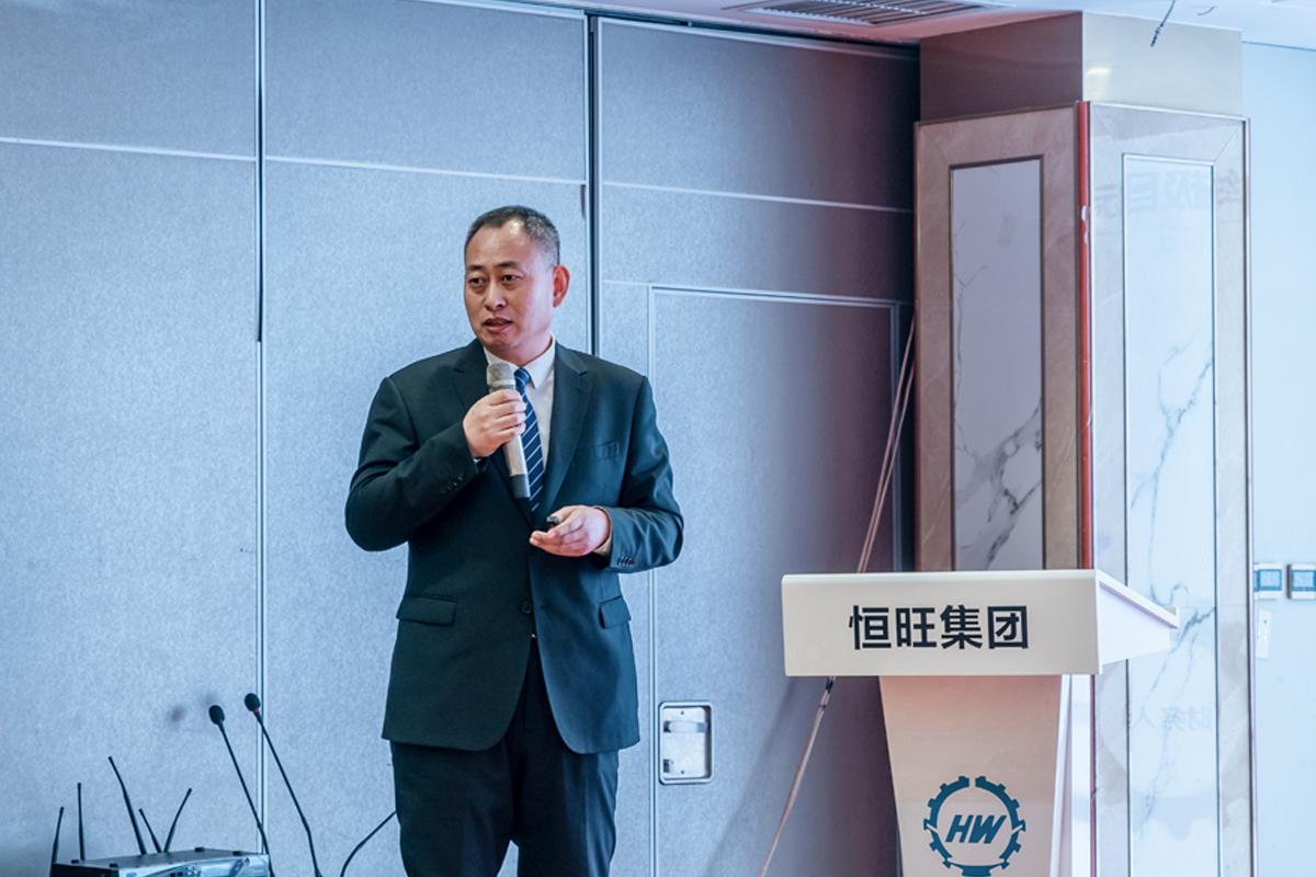 財務(wù)中心部長劉江寧