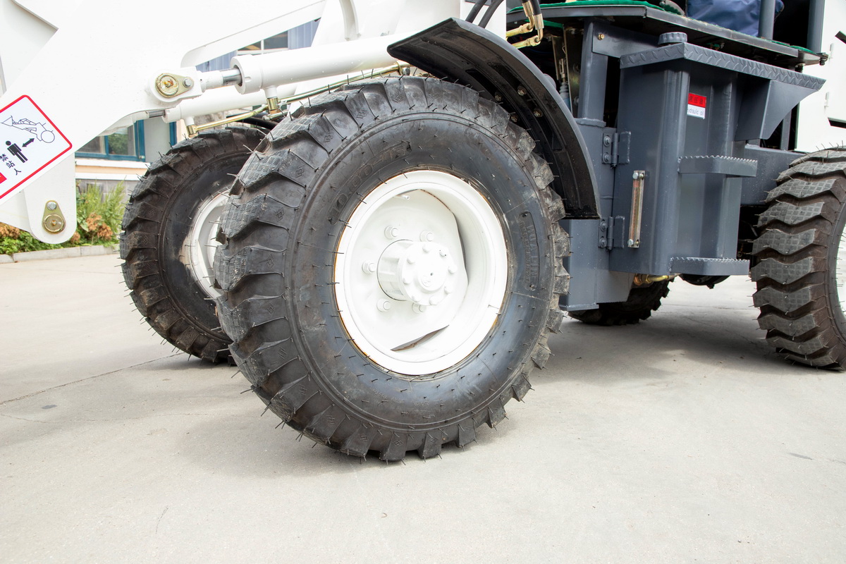 HW08-12挖掘裝載機