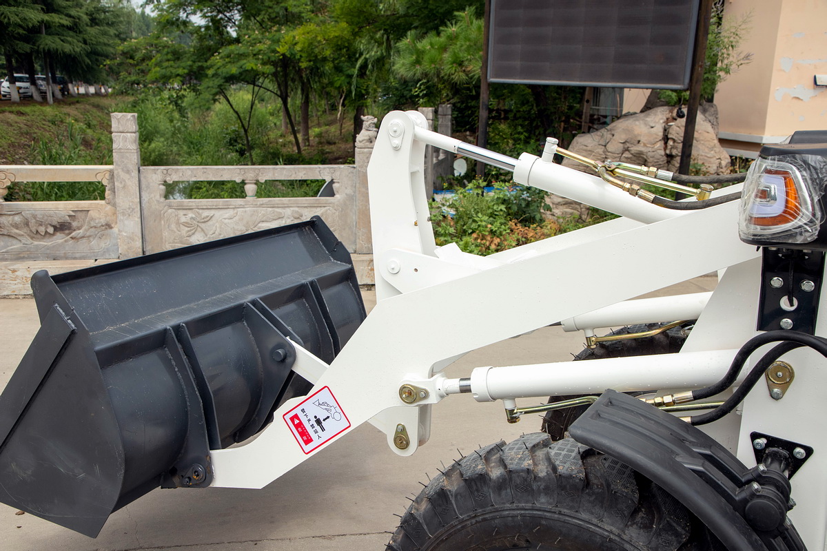 HW08-12挖掘裝載機