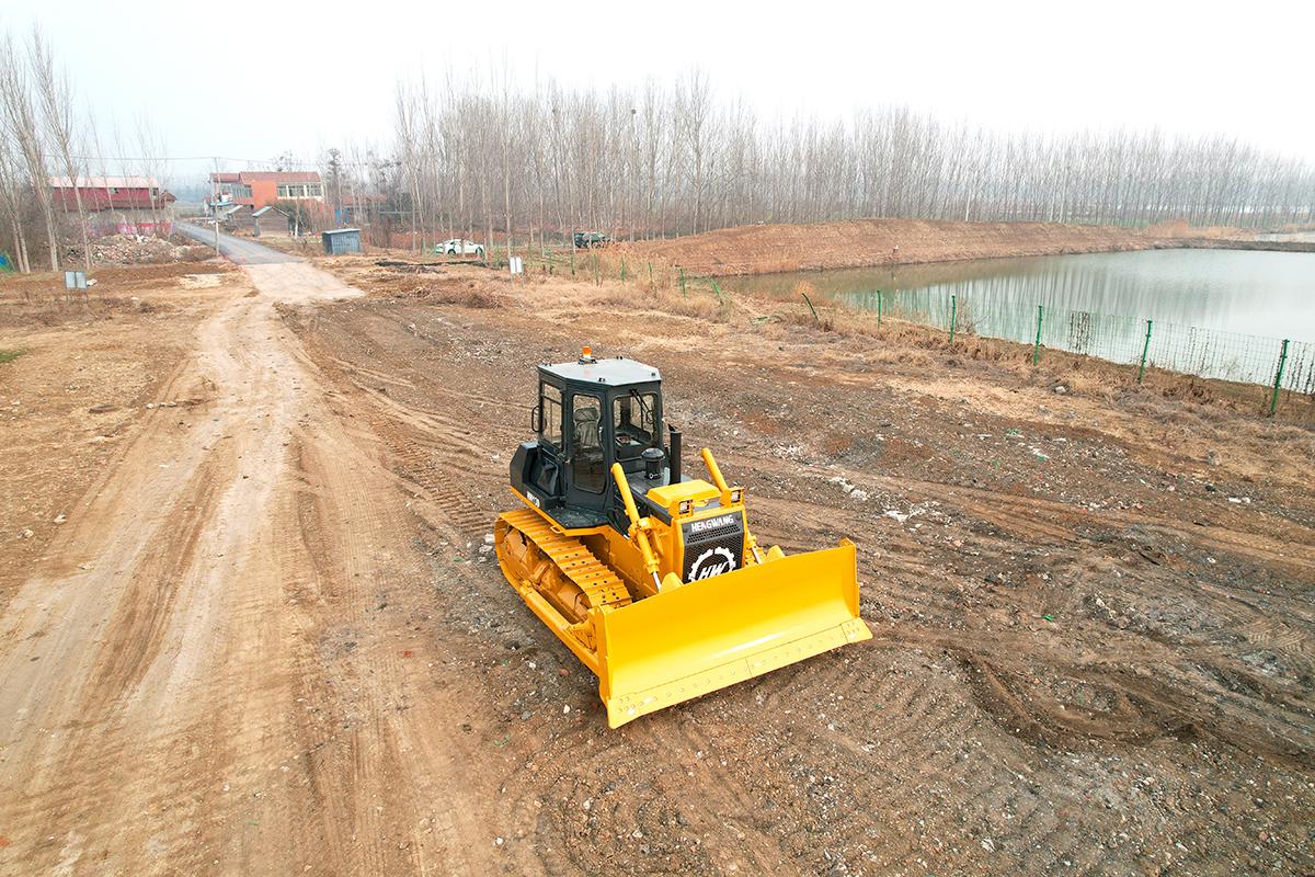 HW13D推土機