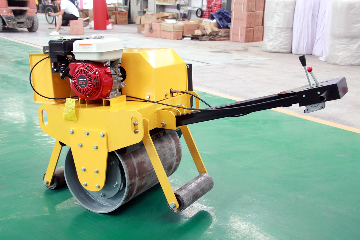 HW-450手扶式壓路機