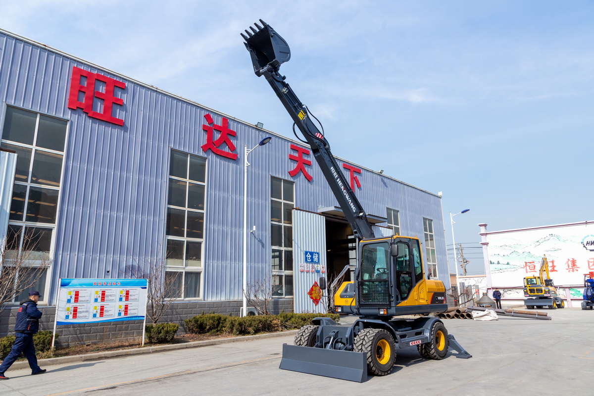 HWL90輪式挖掘機(jī)